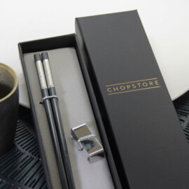 Sanuki chopsticks in cadeauverpakking (1 setje chopsticks + 1 rest)