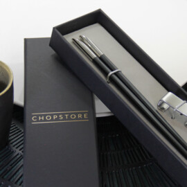 Keno chopsticks in cadeauverpakking (1 setje chopsticks + 1 rest)