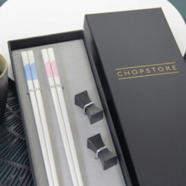 Furamingo en Mizu chopsticks in cadeauverpakking (2 setjes chopsticks + 2 rests)