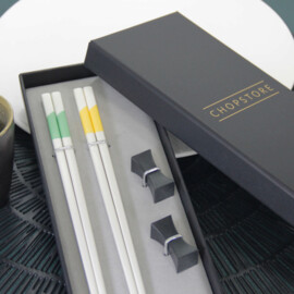 Raimu en Remon chopsticks in cadeauverpakking (2 setjes chopsticks + 2 rests)